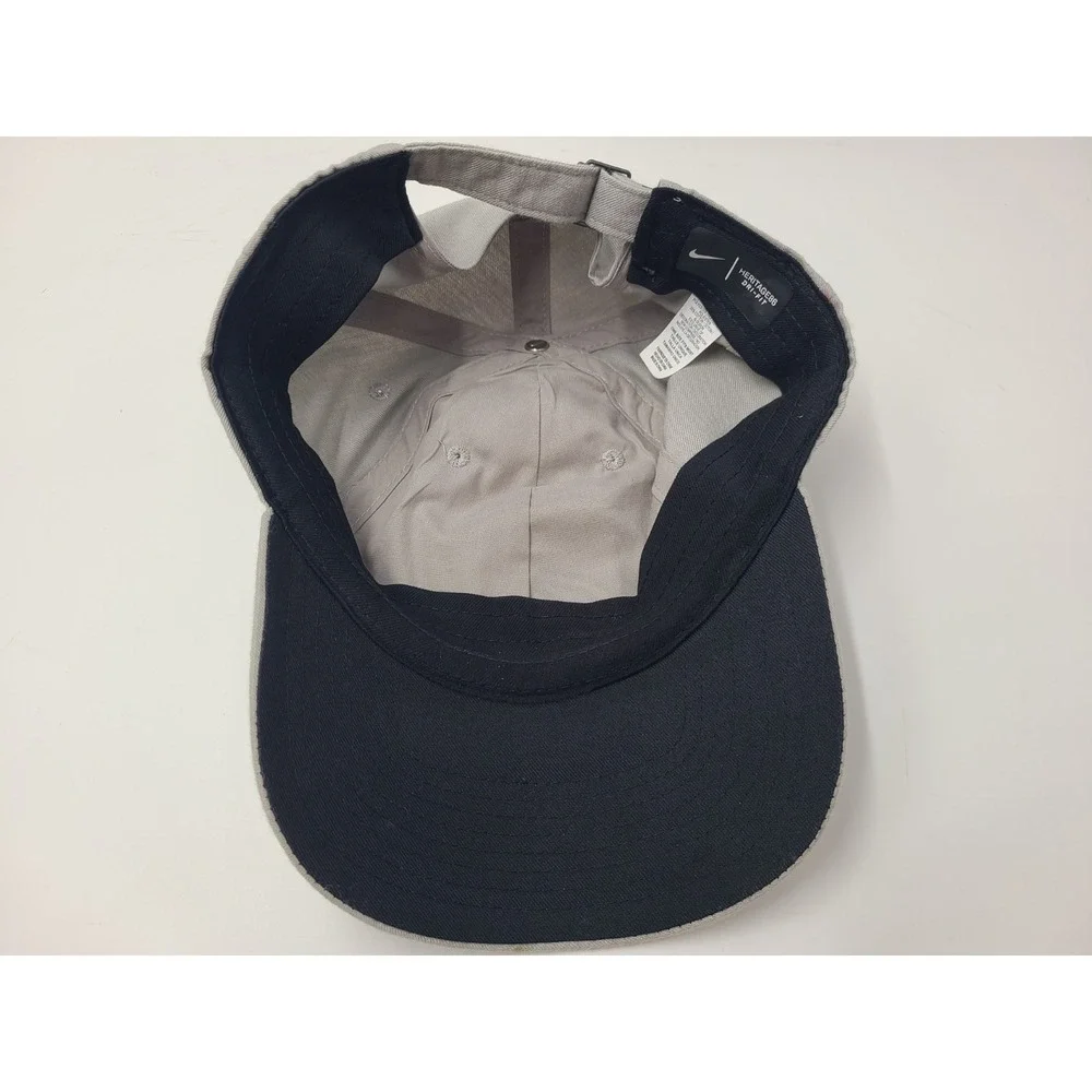 Kansas State University Wildcats Nike Dri-Fit Strapback Adjustable‎ Hat Cap NCAA